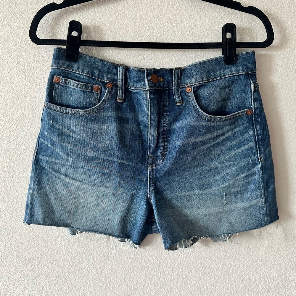 madewell high-rise denim cutoff shorts in glenoaks wash - Picture 3 of 12